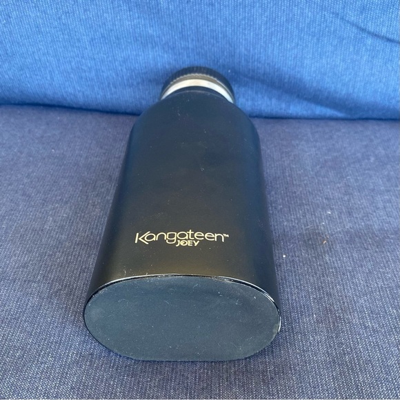 NIB KANGATEEN JOEY  16.9oz Stainless Steel Water Bottle In Black w/extra… - Picture 7 of 8